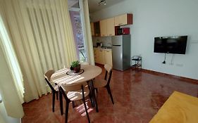 Apartments Lola